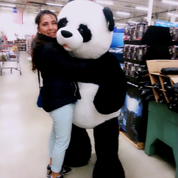 Meet your Posher, Stephanie - Picture 1 of 1